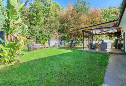 3411 Chevy Chase Dr, Glendale CA  91206-1418 exterior