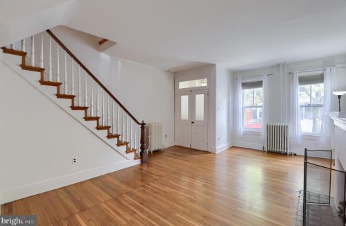 326 Mary St, Lancaster PA  17603-3331 exterior