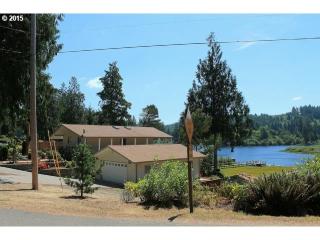 5620 Linda Way, Florence OR  97439-8612 exterior