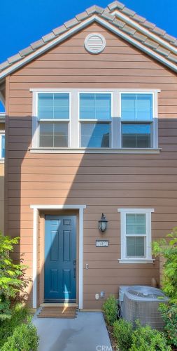 7462 Desert Holly St, Chino, CA 91708-9378