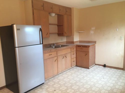 113 High St, Russell, MN 56169-4015