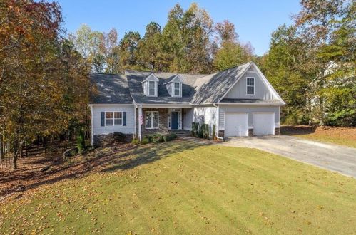404 Mistflower Ct, Ball Ground, GA 30107-5197