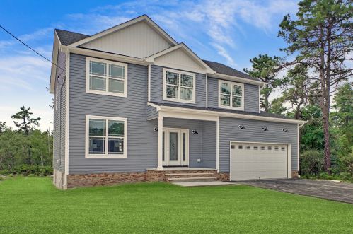 256 Elizabeth Ave, Berkeley Township, NJ 08721-7122