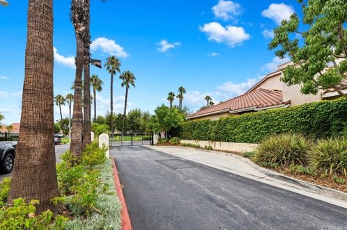 187 Cape Elizabeth Way, Riverside, CA 92506-6178