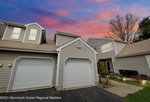 96 Pagoda Ln, East Freehold NJ  07728-4163 exterior