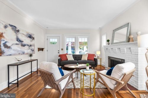 9112 Glenridge Rd, Silver Spring MD 20910-2127 exterior