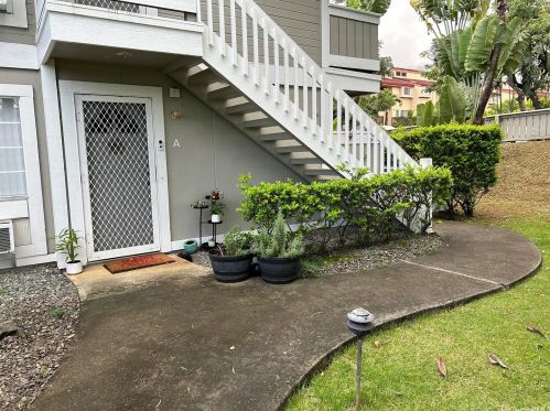 46-1067 Emepela Way, Kaneohe, HI 96744