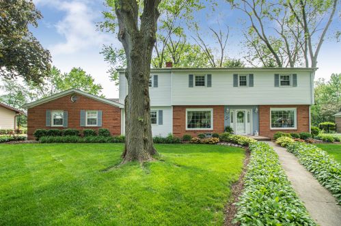 200 Rebecca Rd, Joliet, IL 60435-4937