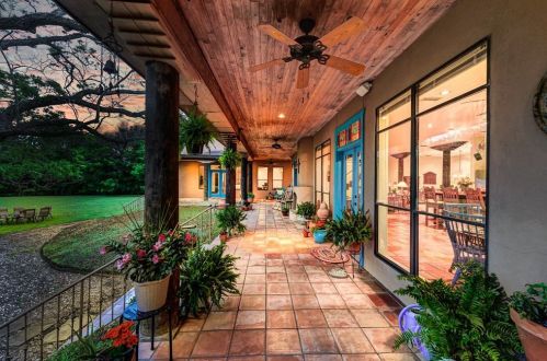1800 Pecan Lake Dr, Richmond, TX 77406-9673