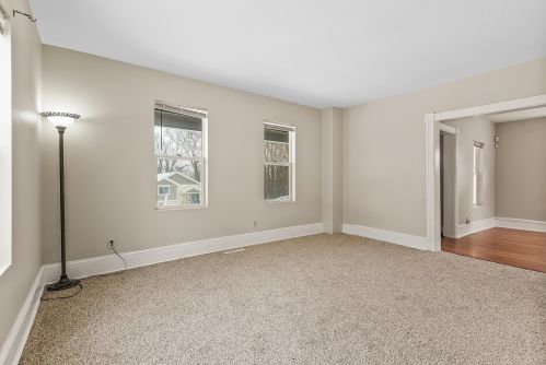 220 Belvidere St, Saint Paul MN  55107-3140 exterior