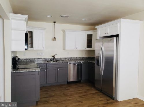 273 4th Ave, Quantico, VA 22134-3410