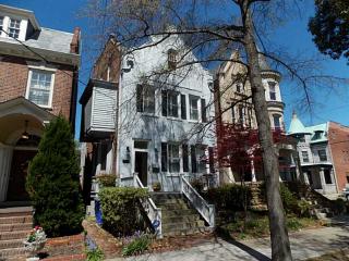 402 Warren Cres, Norfolk, VA 23507-2223