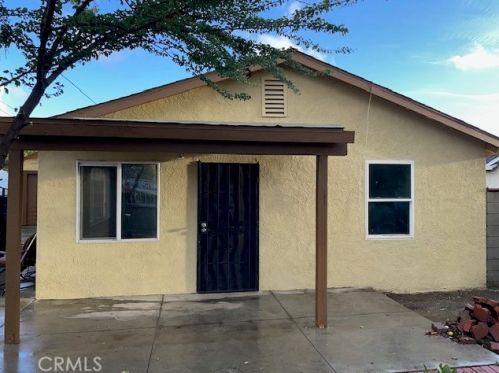 235 Bloomington Ave, Rialto, CA 92376-6911