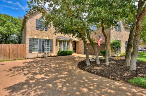 30205 Meadow Greens Dr, Georgetown, TX 78628-1022