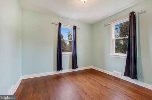 606 Gist Ave, Silver Spring MD 20910-4921 exterior