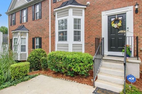 4105 Spring Cove Dr, Duluth, GA 30097-2842