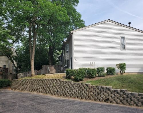 186 Norman Rd, Lemont IL  60440-1384 exterior