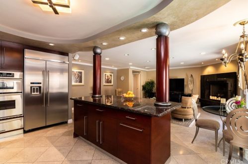 3217 Dora Verdugo Dr, Glendale CA  91208-1756 exterior