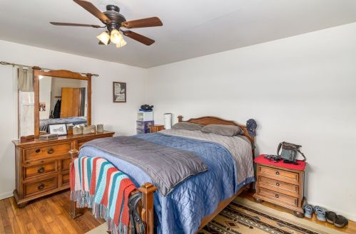 217 Maplewood Dr, Sycamore IL  60178-1237 exterior