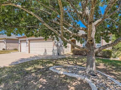 418 Independence Creek Ln, Georgetown, TX 78633-5315