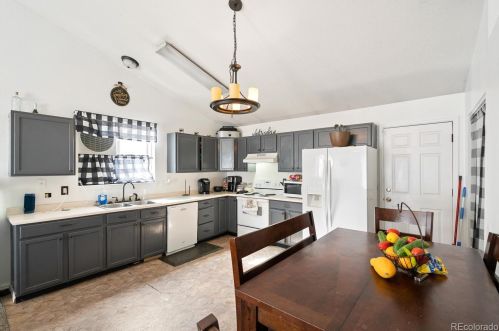 224 116th Ave, Denver CO  80234-3083 exterior