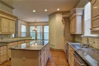 3601 Mcfarlin Blvd, Dallas TX  75205-1831 exterior