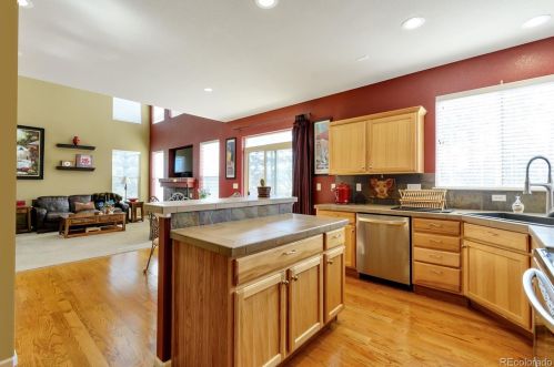 7195 Robertsdale Way, Denver CO 80016-7505 exterior