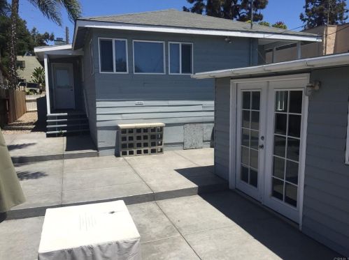719 Nevada St, Oceanside, CA 92054-2119