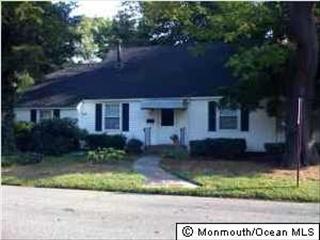 100 Ocean Ave, Brielle, NJ 08730-2036