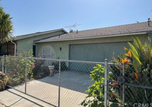 7484 Diamond St, Riverside, CA 92504-4504