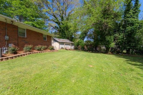 639 San Fernando Dr, Smyrna GA  30080-1435 exterior