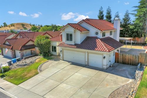 648 Harwinton Ct, Vacaville, CA 95688-9249