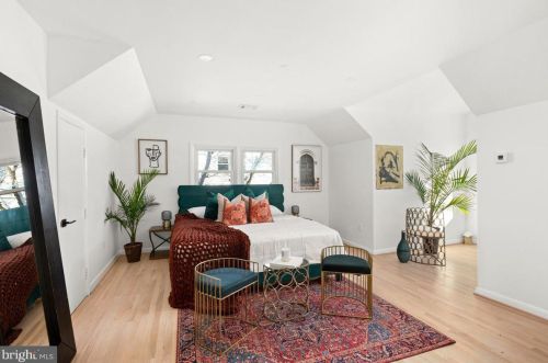 1603 Ballard St, Silver Spring MD 20910-2732 exterior