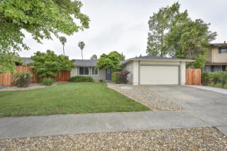4485 Tanglewood Way, Fairfield CA  94558-1757 exterior