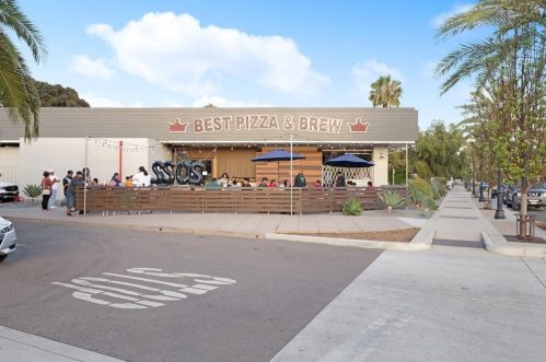 338 Plaza De Benito Juarez, Vista CA  92083-3549 exterior