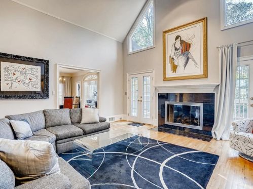 1696 Harts Run, Atlanta GA  30341-1756 exterior