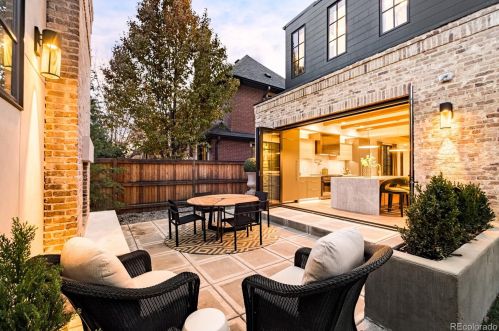 586 Gaylord St, Denver CO  80209-4626 exterior