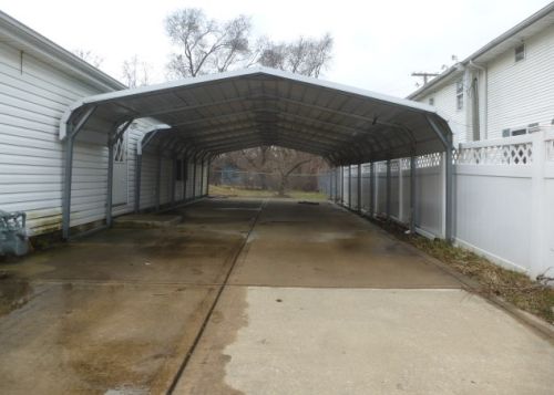 1407 Winifred St, Joliet, IL 60436-2817