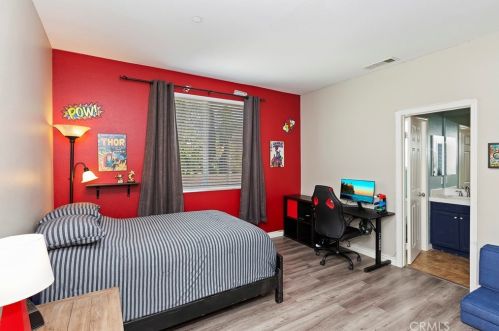 9564 Chandelle Way, Riverside CA  92508-6810 exterior