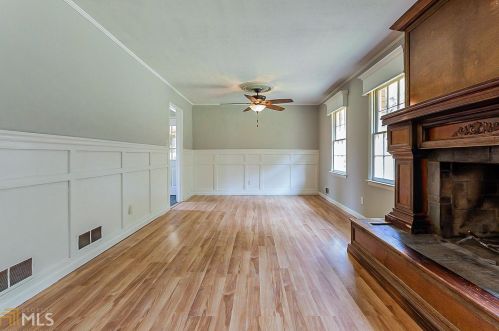 1065 Fox St, Conyers GA  30013-2941 exterior