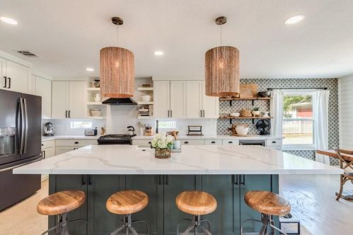 221 Wetzel, Uhland, TX 78640-9201