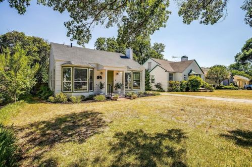 4217 Lovell Ave, Fort Worth TX  76107-5527 exterior