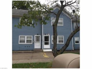 210 Saint Clair St, Concord Township OH  44077-4037 exterior