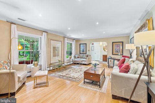 12201 Remington Dr, Silver Spring MD 20902-1533 exterior