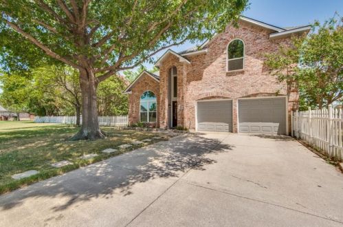 3000 Cornflower Dr, Plano, TX 75075-2373