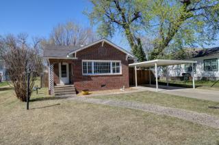 212 13th St, Collinsville, OK 74021-2204