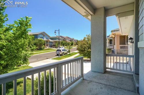 26840 Roxbury Pl, Denver CO  80016-7527 exterior