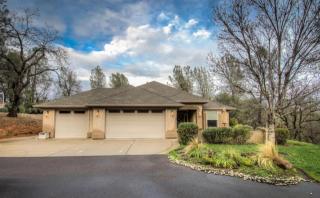 10367 White Star Dr, Redding, CA 96001-8746