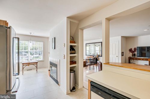 314 Brickhouse Rd, Princeton NJ  08540-7352 exterior