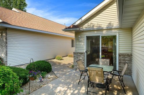 11777 Xenia St, Minneapolis, MN 55433-6851